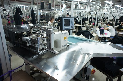 A close-look of metal cutting machine